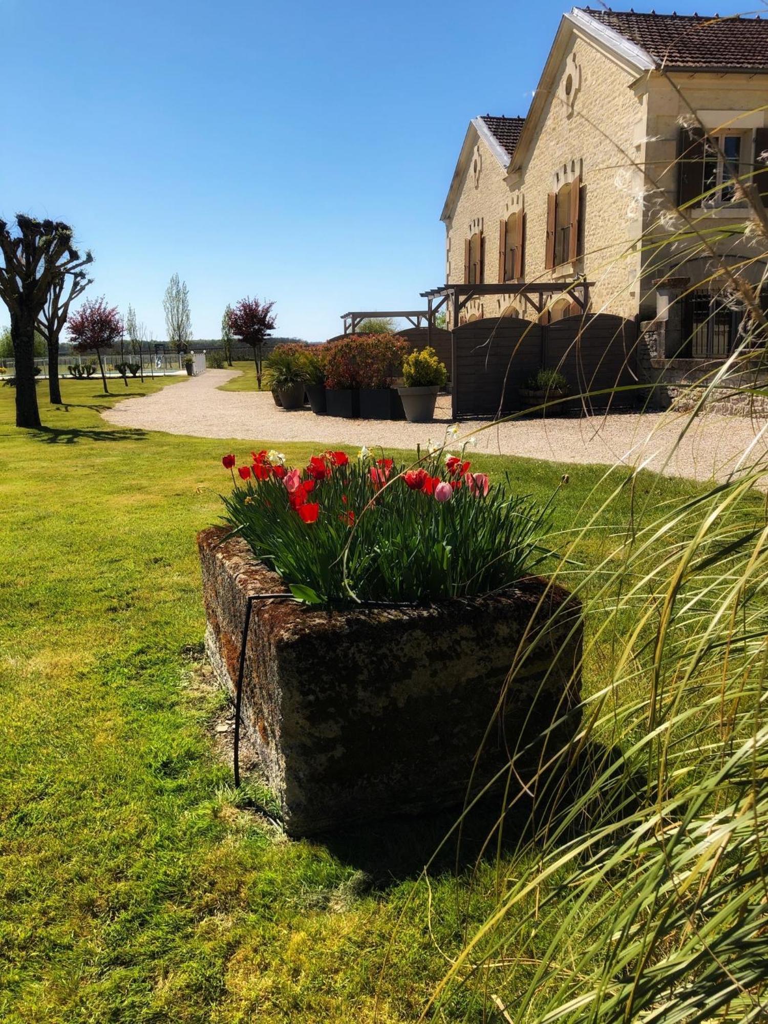 Gites De Cognac Breville Exterior photo
