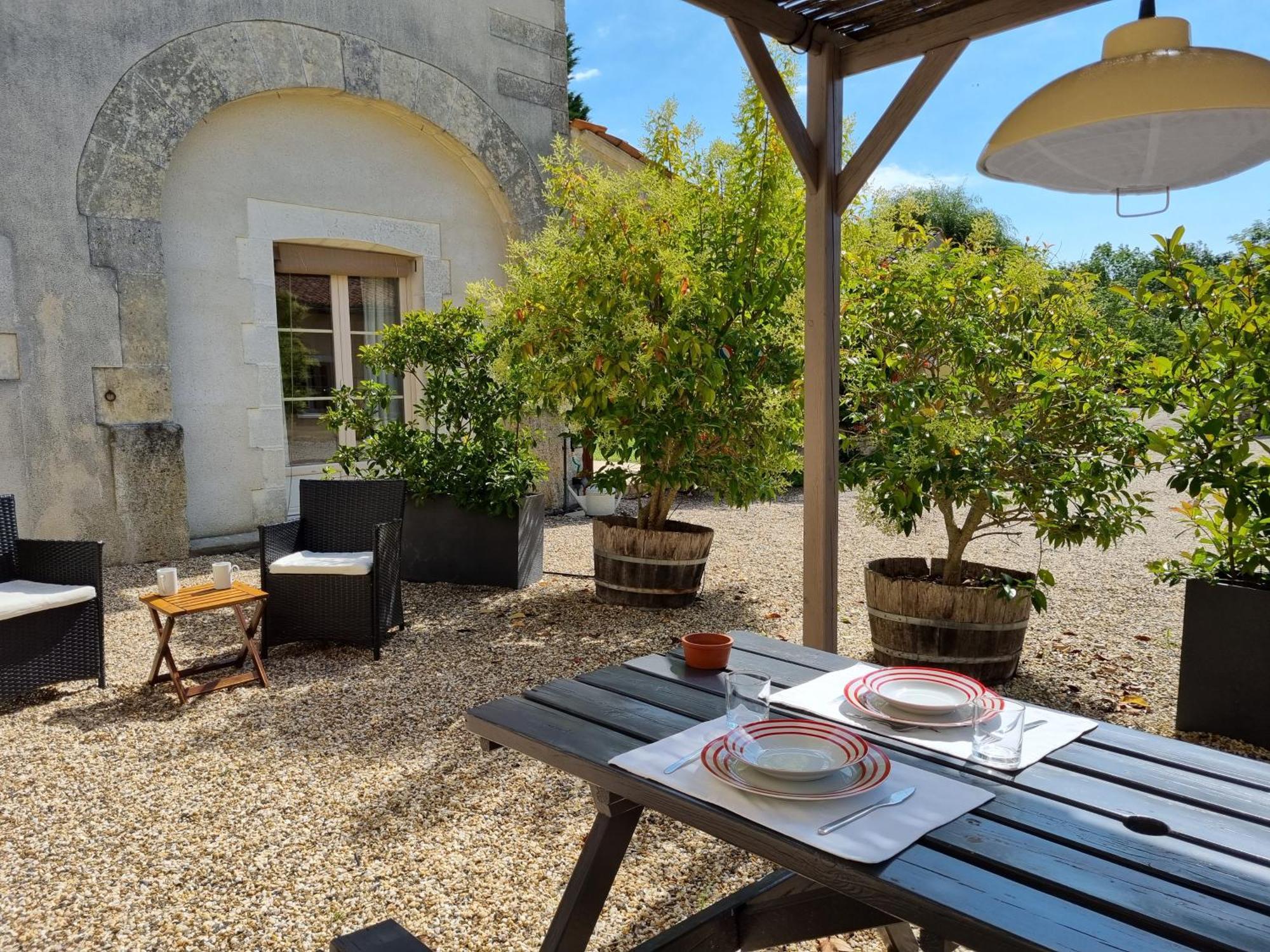 Gites De Cognac Breville Exterior photo