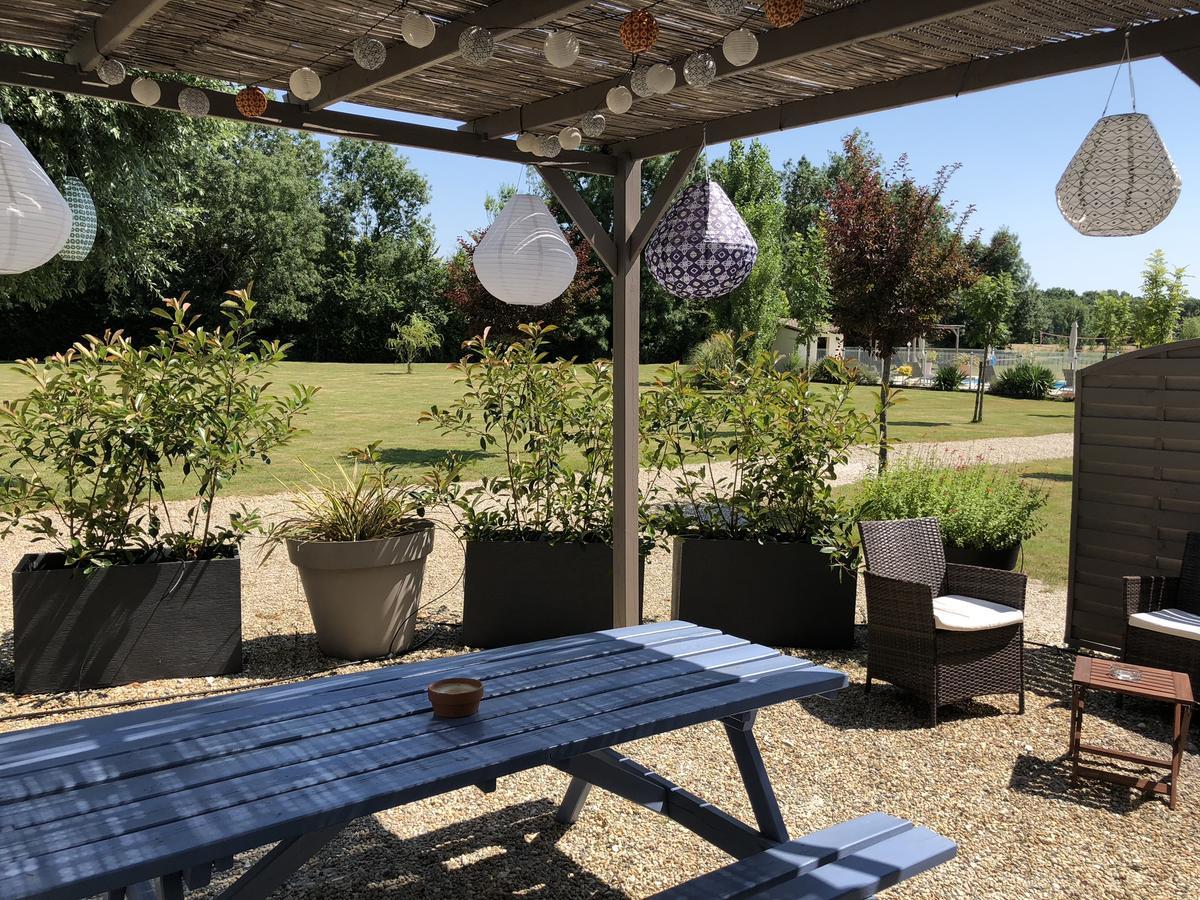 Gites De Cognac Breville Exterior photo