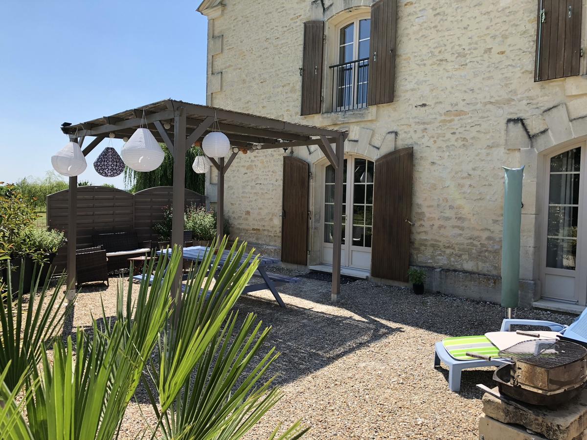 Gites De Cognac Breville Exterior photo
